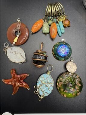 Pendant Lot